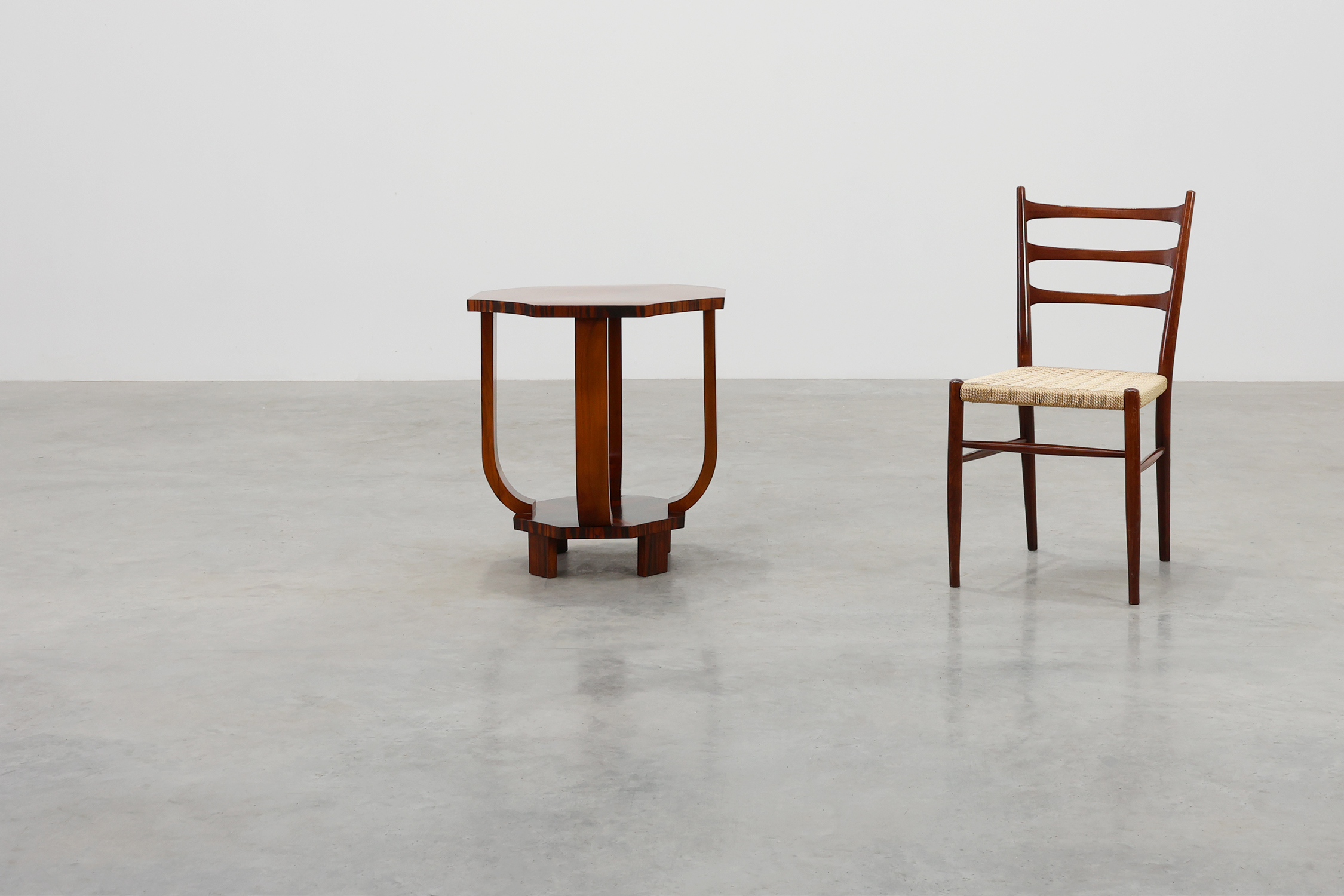 Octagonal Art Deco side or coffee table in wood, France 1920sthumbnail